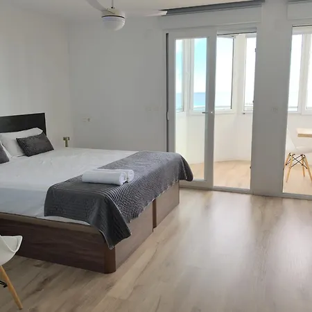 Lujoso En Primera Linea De Playa Apartment *